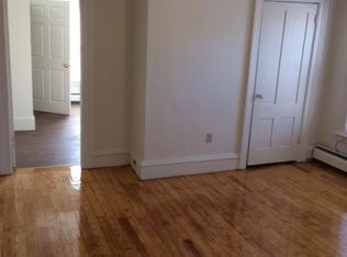 176 Roxbury St APT 3, Keene, NH 03431