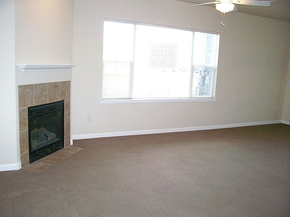 5th image of 2527 Owens Ave Unit 104