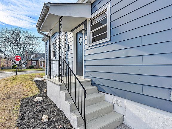 3rd image of 3203 Roundhill Ave NW #A