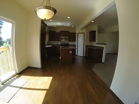 3rd image of 1256 Ash Ave Unit 102