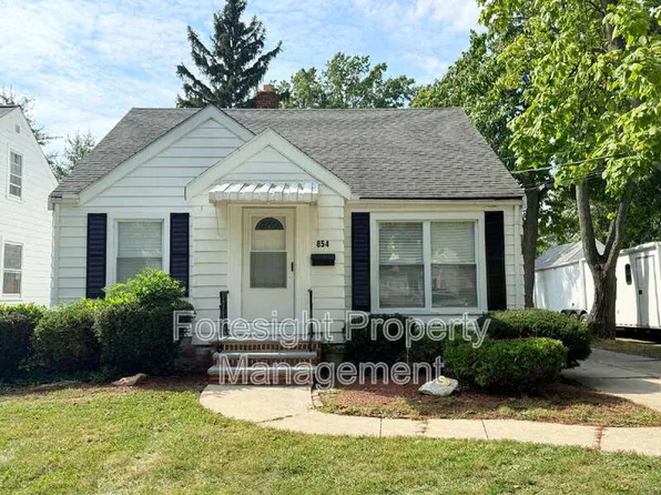 854 E 250th St, Euclid, OH 44132