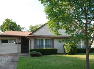 3205 W Rochelle Rd, Irving, TX 75062