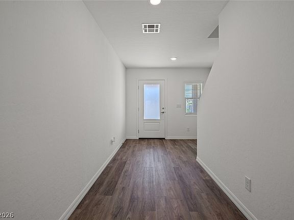 2nd image of 6722 Magnolia River Ave