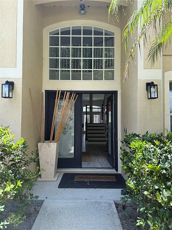 4 bed, 3.0 bath, 2677 sqft, $4,200 — Photo 4