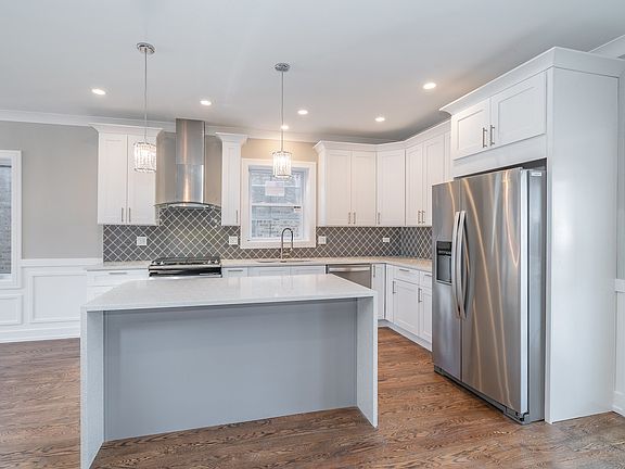 4th image of 3127 N 77th Ct