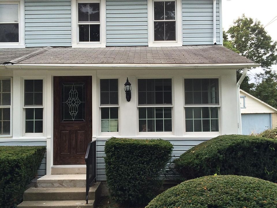 Front of house street view