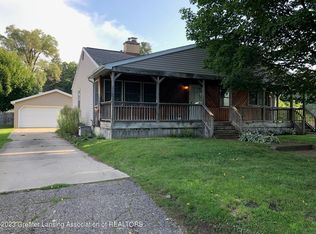 307 Elm St, Grand Ledge, MI 48837