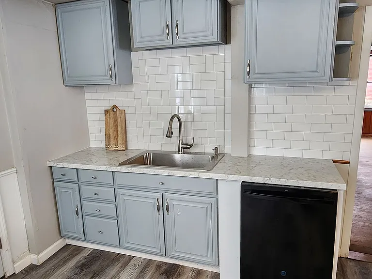 189 Jackson Ave — Photo 20