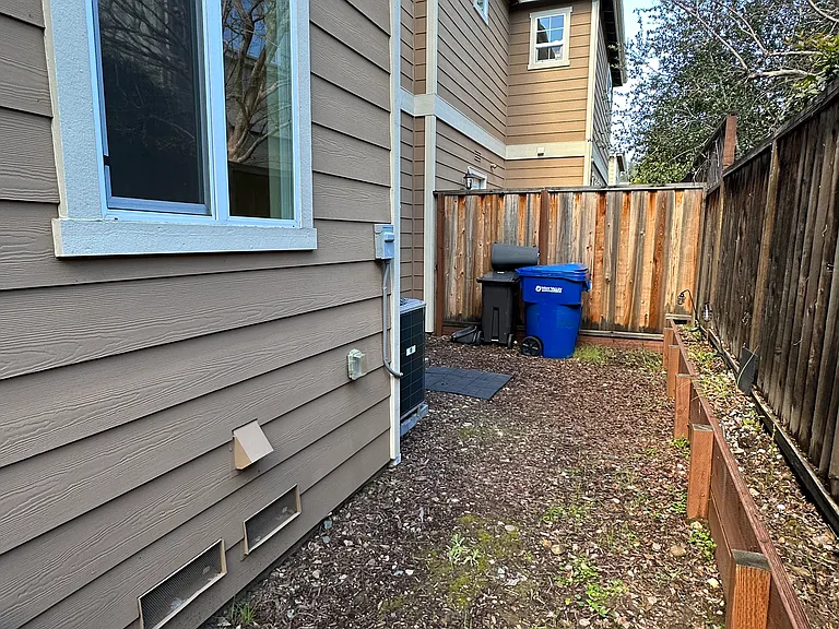 186 Redding Rd — Photo 15
