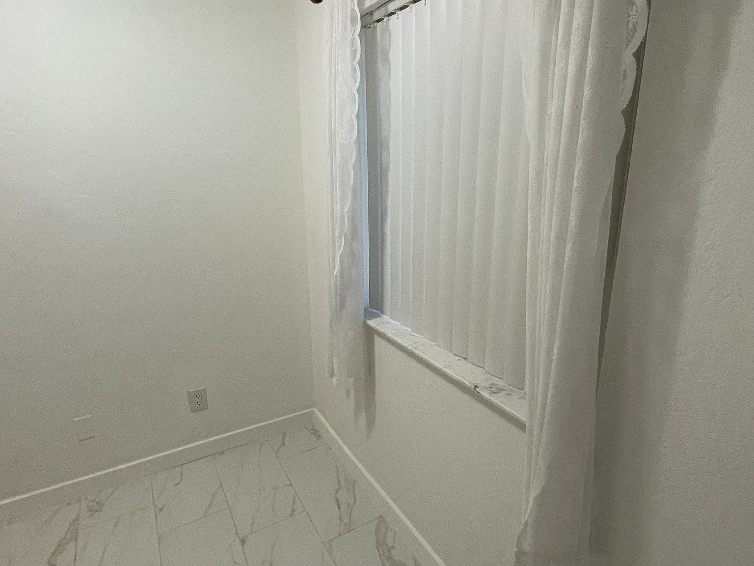 1 bed, 576 sqft, $1,250 — Photo 2
