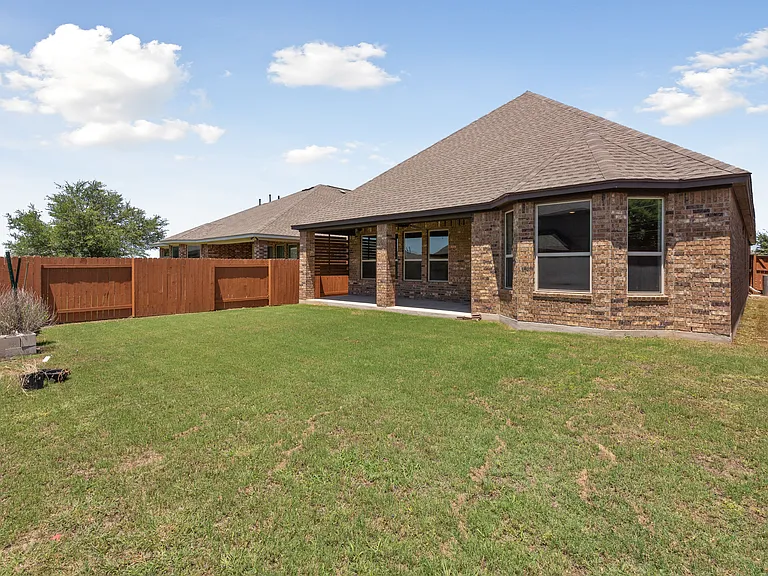 2428 Granite Hill Dr — Photo 77