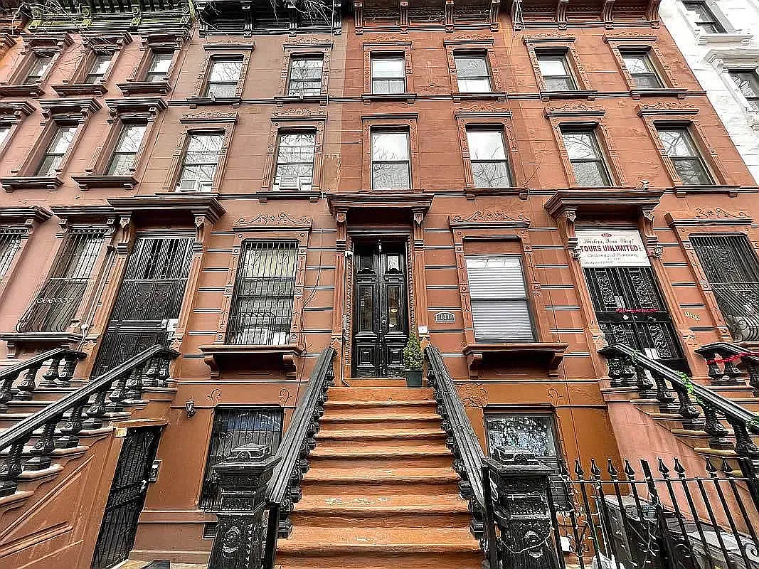 131 West 130th Street — Photo 2