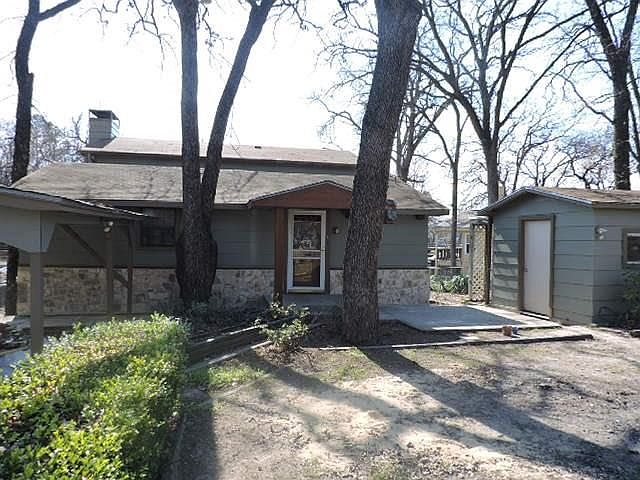 1st image of 150 Harbor Dr