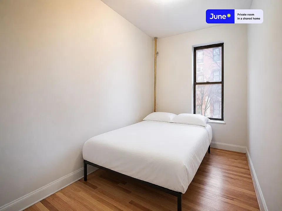 81 W 124th St #B