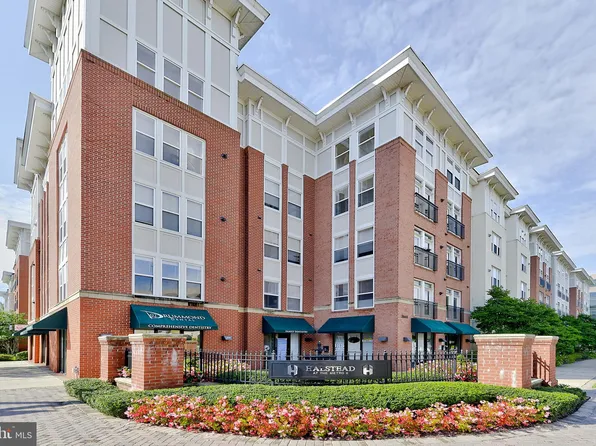 2665 Prosperity Ave APT 331, Fairfax, VA 22031