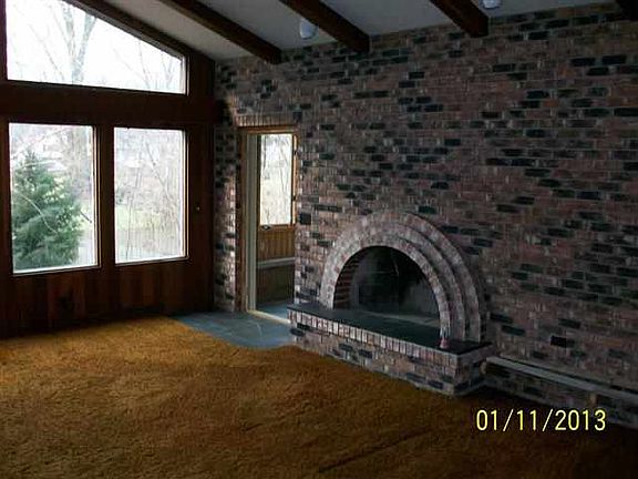 4th image of 1625 Brookwood Dr