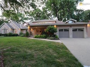 1012 W 66th St, Kansas City, MO 64113