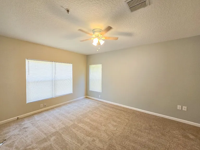 5035 Fairways Cir #C207 — Photo 11