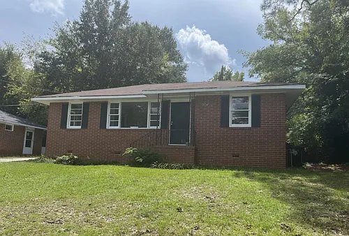 1154 N Beddingfield Dr Photo 1