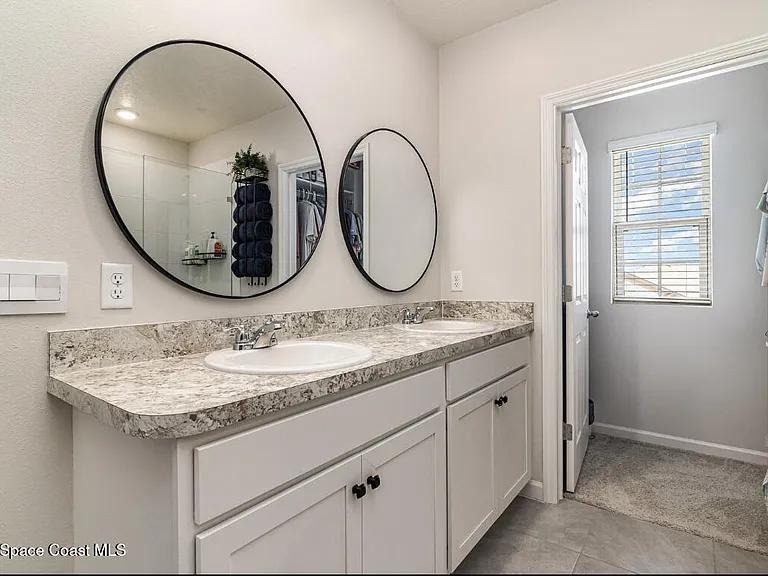 7389 Tourmaline Dr — Photo 13