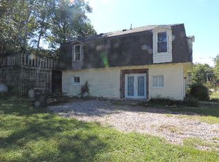 Lock Four Rd, Morgantown, KY 42261