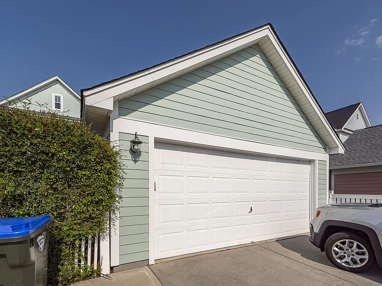 302 White Gables Dr — Photo 46