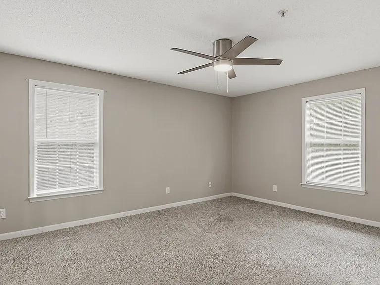 123 Ivy Glen Ct — Photo 15