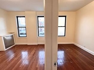 28-15 43rd St #5, Astoria, NY 11103