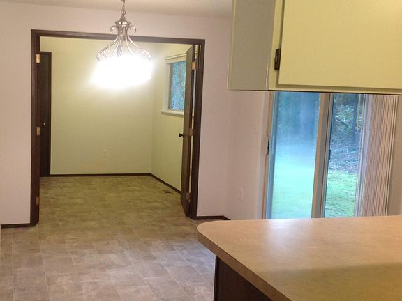 photo of den off kitchen