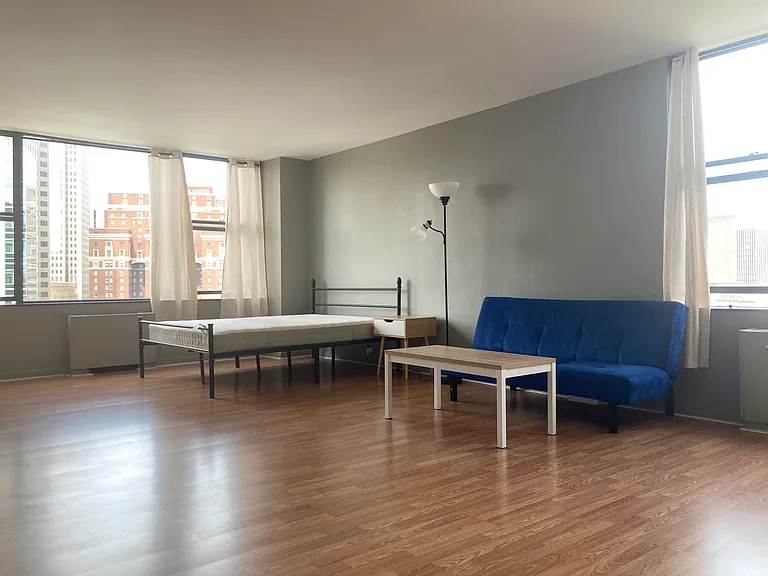 112 Washington Pl #12E — Photo 9
