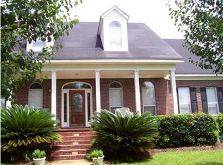 1460 Pebble Ct W, Mobile, AL 36695