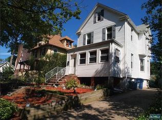 138 Poplar Ave, Hackensack, NJ 07601
