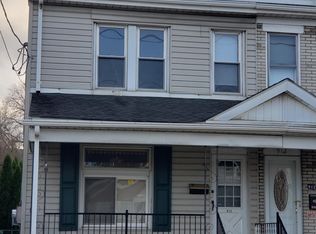 910 Chestnut St, Emmaus, PA 18049