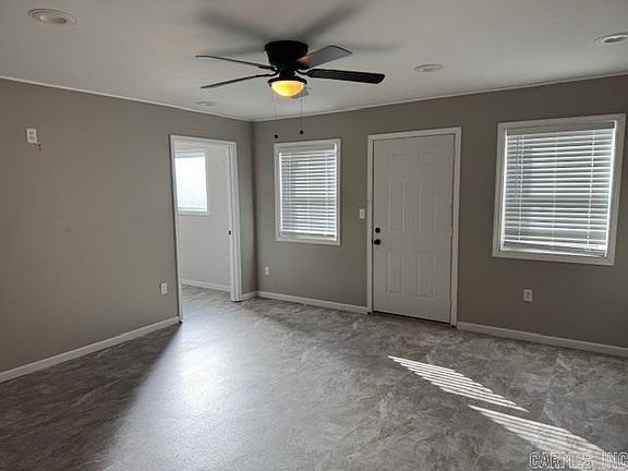 3rd image of 309 Bland St