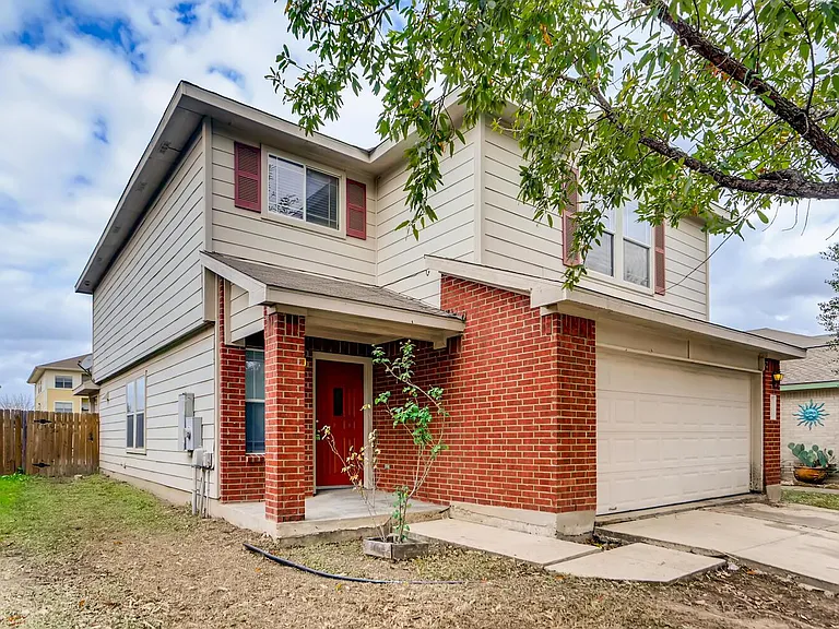 1700 Anise Dr — Photo 2