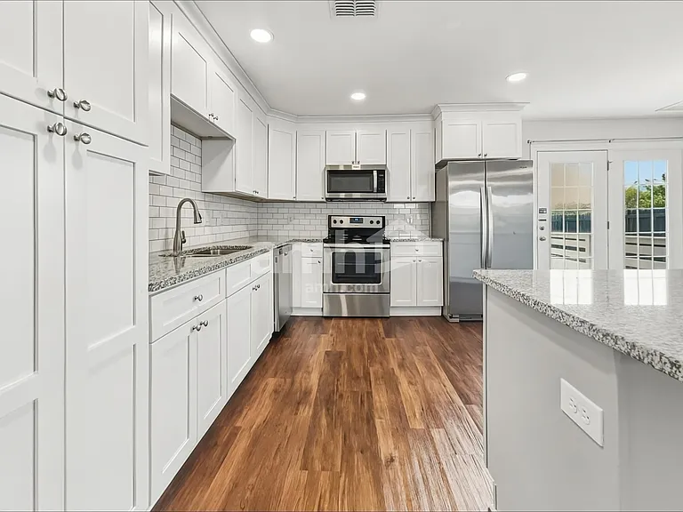 4850 Beryl Dr — Photo 4