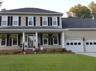104 Water Crest Dr, Lexington, SC 29072