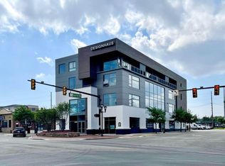 3300 Auburn Rd, Auburn Hills, MI 48326