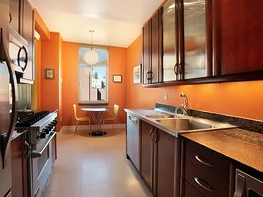 Sold by Corcoran | media 6