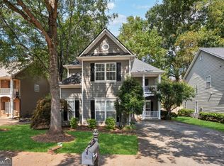 1229 Crescentwood Ln, Decatur, GA 30032