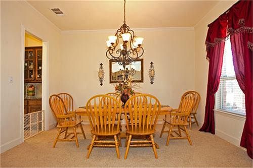 3rd image of 8644 Markham Dr