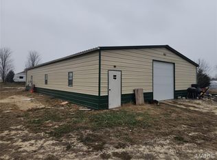 23235 Dalton Rd, Warrenton, MO 63383