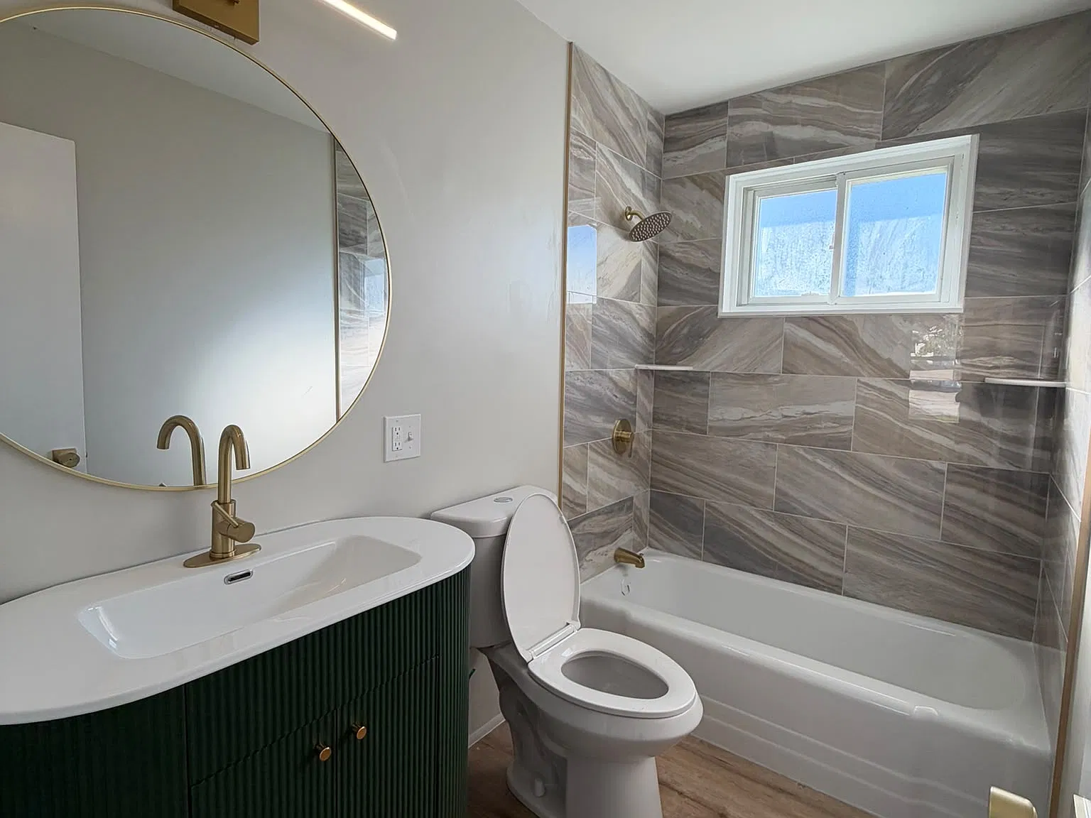 3 bed, 960 sqft, $1,850 — Photo 3