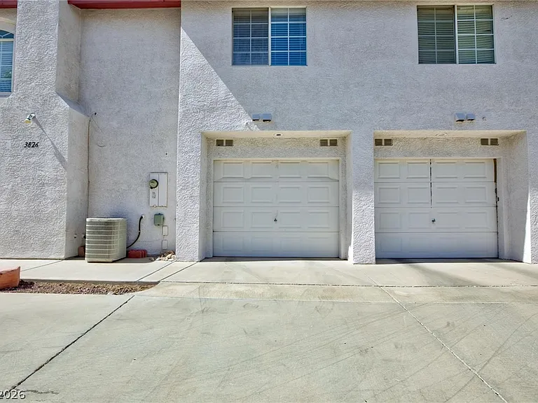 3826 Starfield Ln — Photo 3