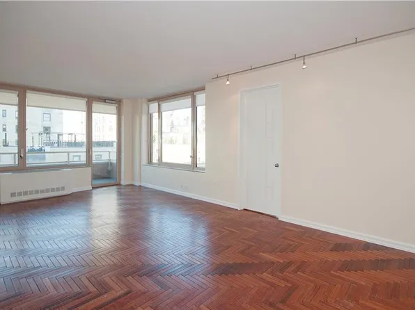 30 East 85th Street image 1 of 6