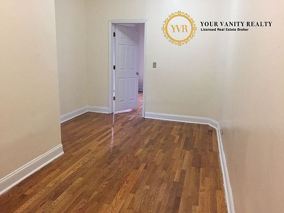 4th image of 229 W 105th St APT 42