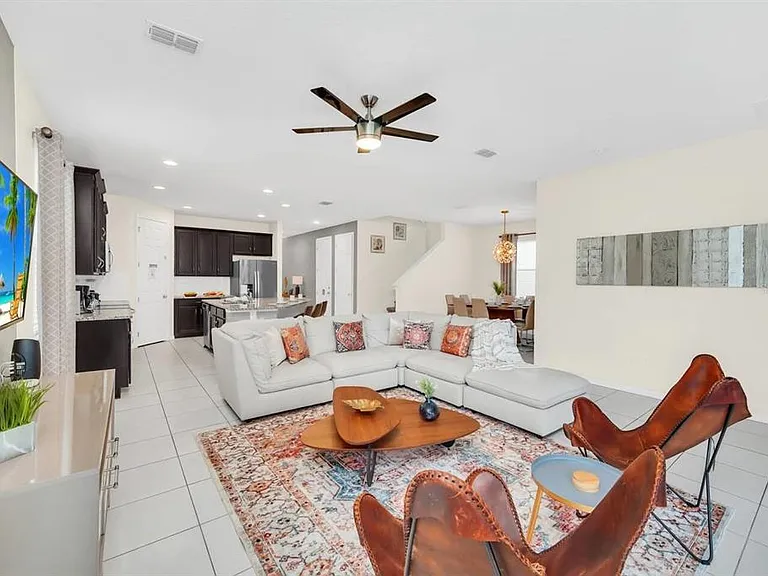 9009 Egret Mills Ter — Photo 7