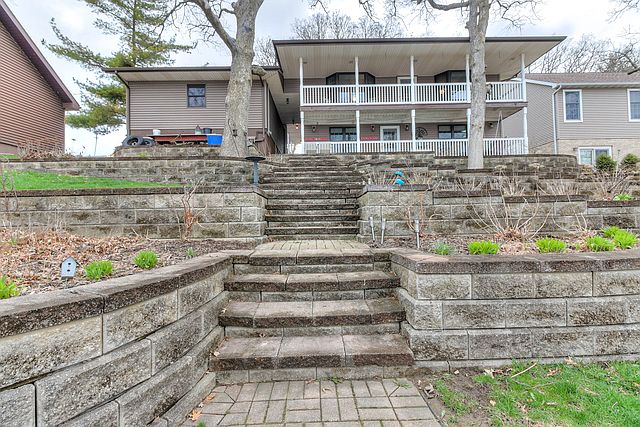 1st image of 138 Sunrise Ct