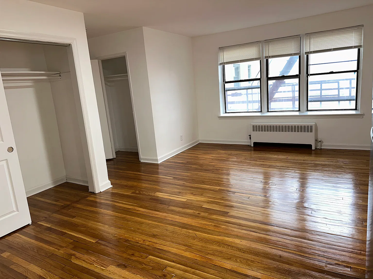 Studio, 500 sqft, $1,800 — Photo 3