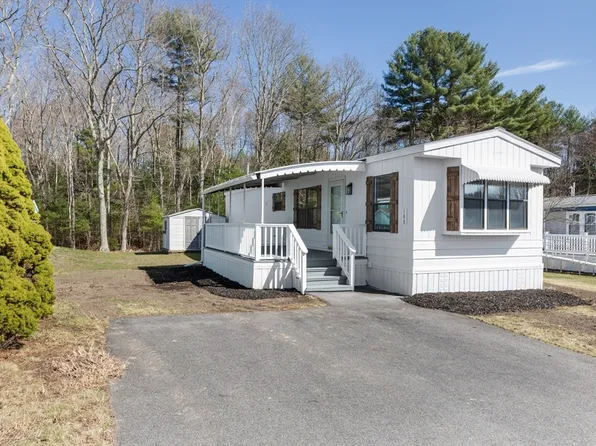 188 Bumila Dr, Raynham, MA 02767